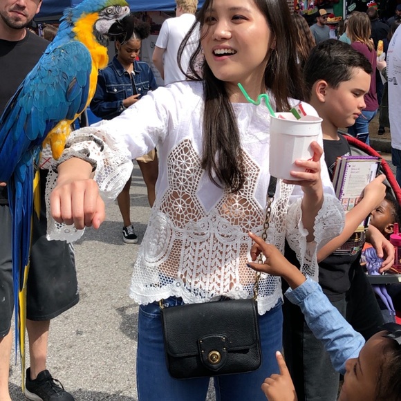 Beautiful Intricate Detailed Top - Picture 7 of 7